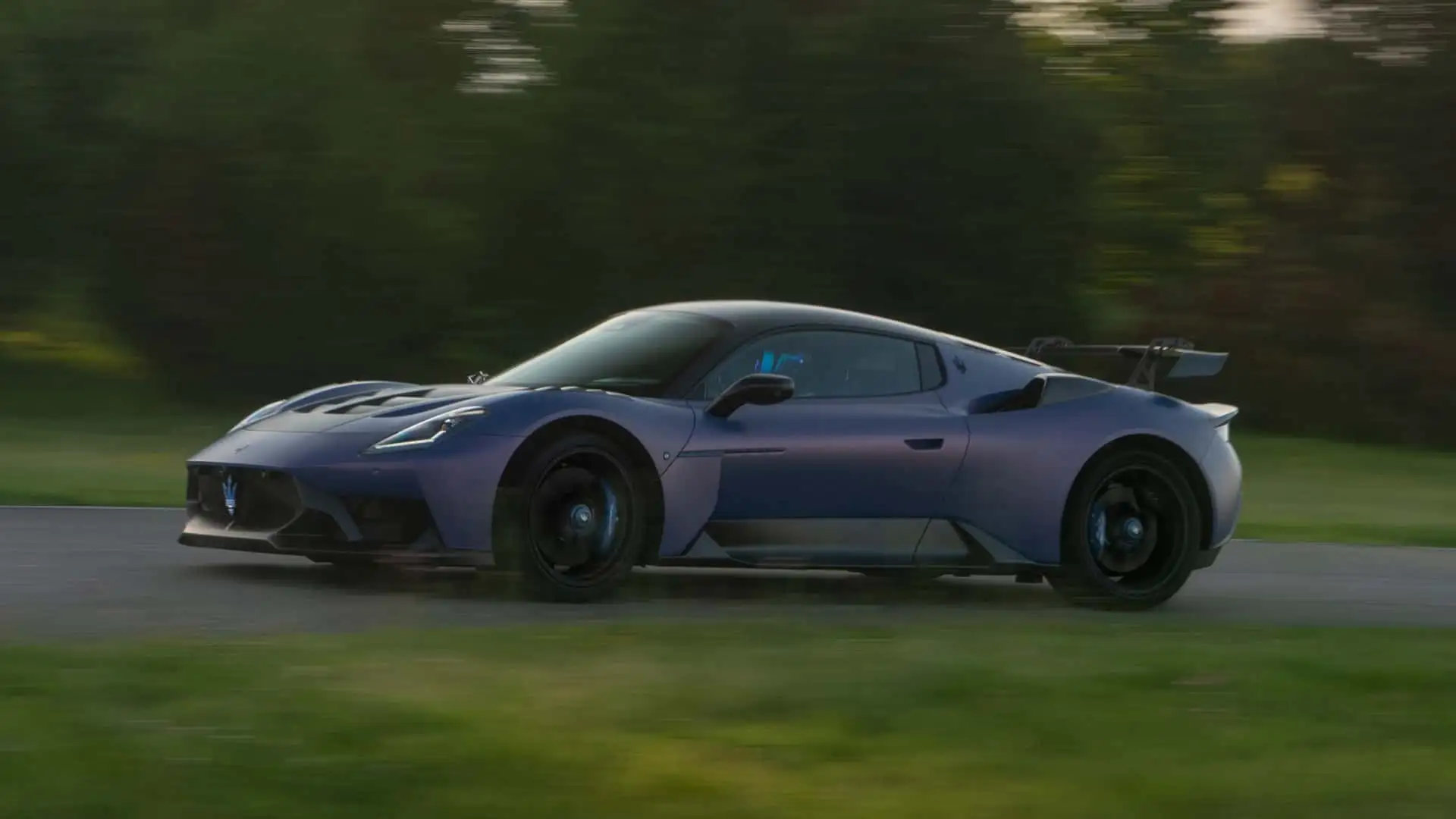 Maserati GT2 Stradale Avrupa'da satışa sunuluyor