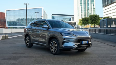 BYD Seal U DM-i (2024), la prova su strada