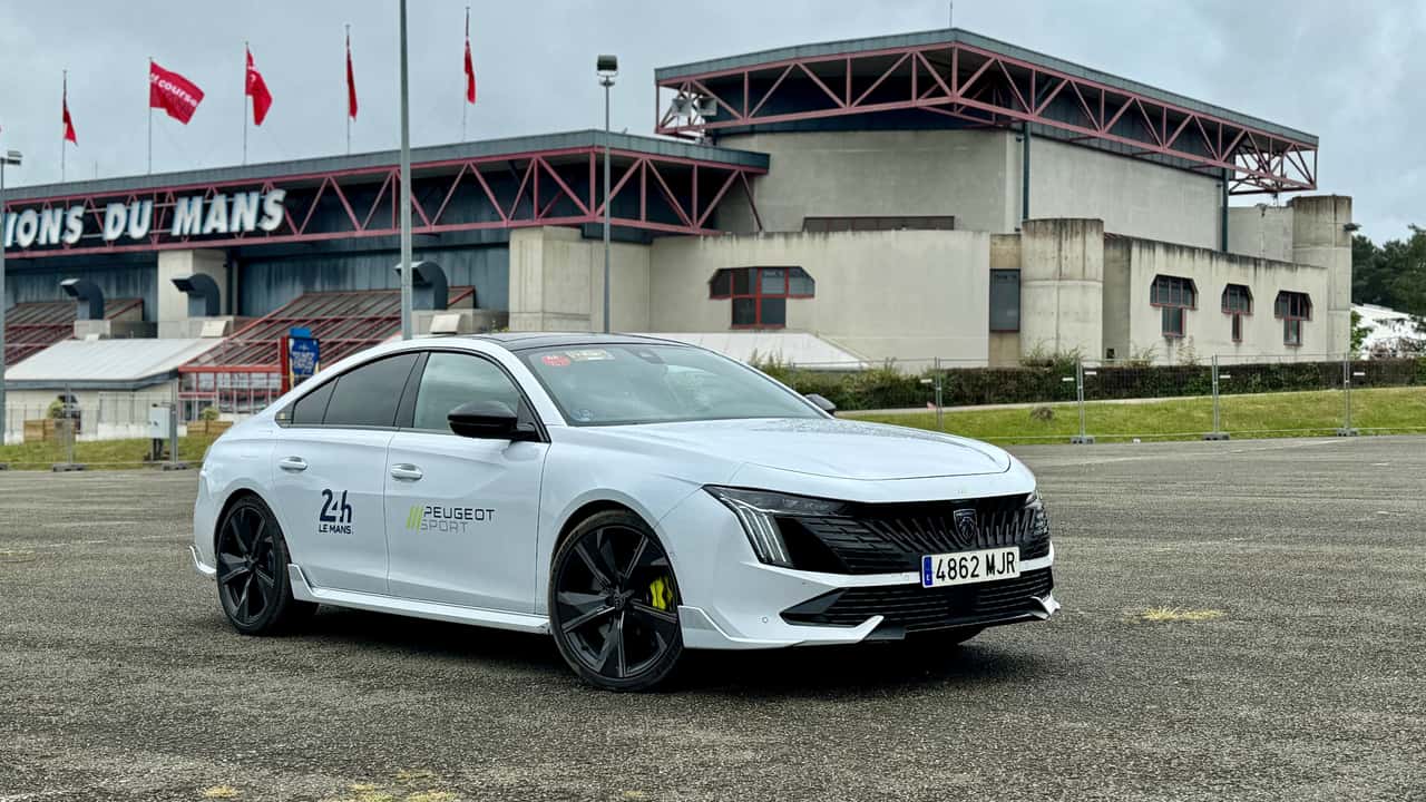Peugeot 508 PSE y 508 SW Hybrid, prueba hasta Le Mans