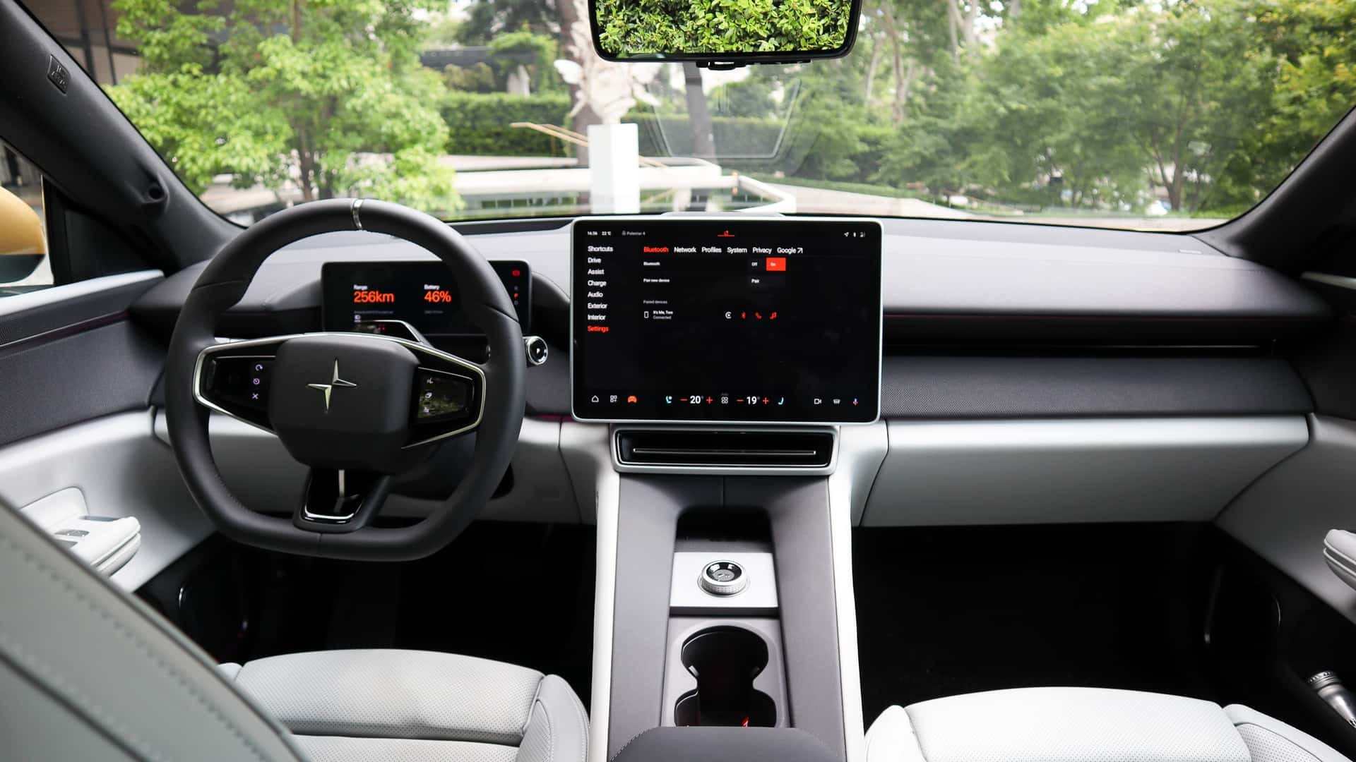 https://cdn.motor1.com/images/mgl/W8MwR1/s1/img_0758.jpg