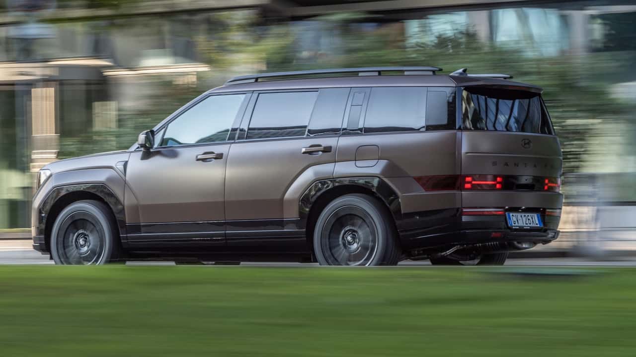 Hyundai Santa Fe phev 2024