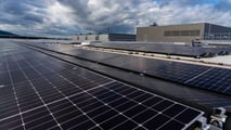 Die erste europäische Fabrik für das „interne“ Recycling von Batterien