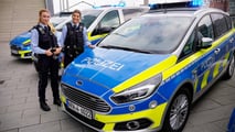 Ford S-Max der Polizei in Nordrhein-Westfalen