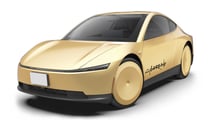 Tesla Cybercab, le immagini della 