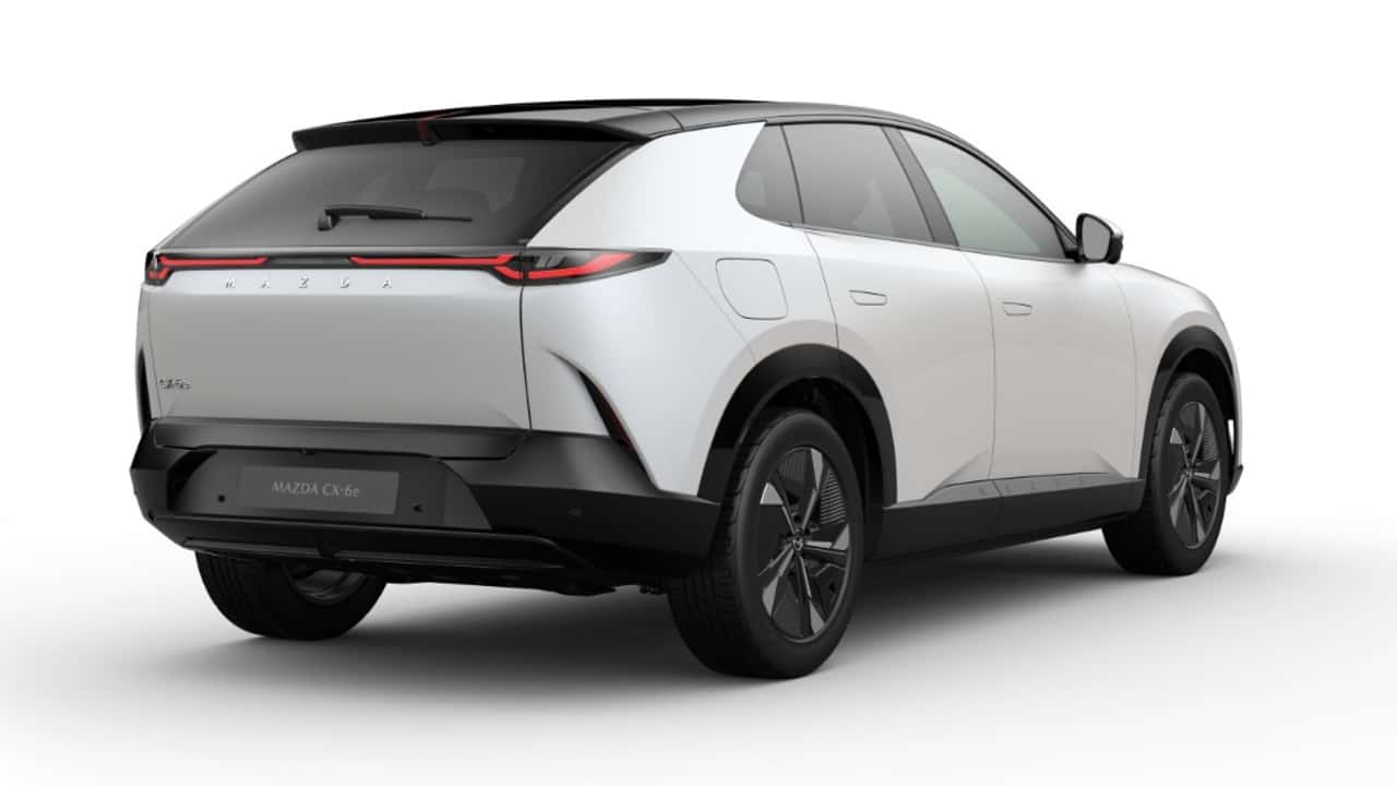Mazda sigue con precios bajos: el CX-6e es el último beneficiado