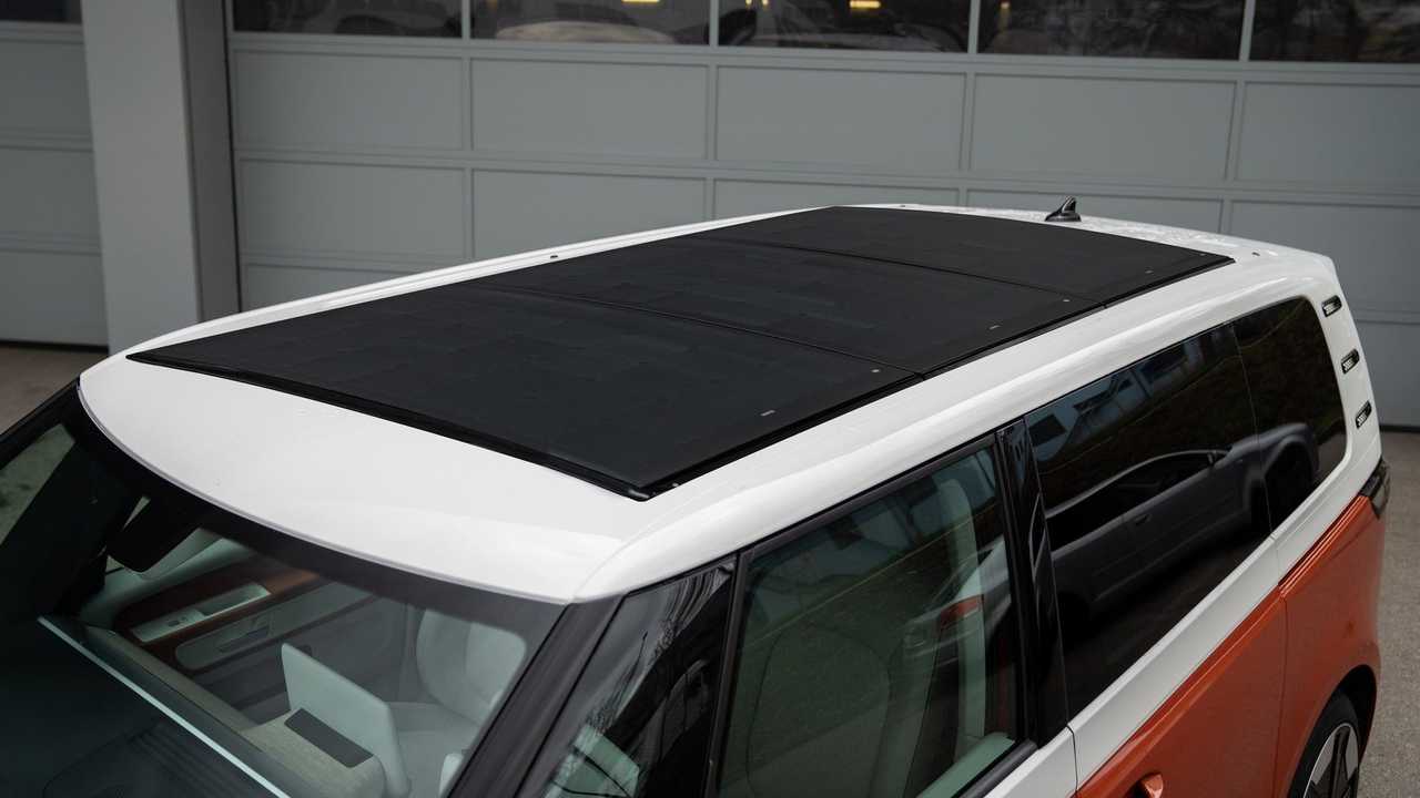 ABT güneş enerjisi panellerine sahip VW ID.Buzz