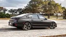 2023 BMW i7 Review