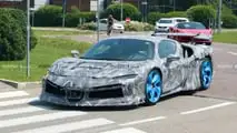 Ferrari SF90 LM, le foto spia