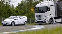 I corsi di guida sicura con camion Mercedes