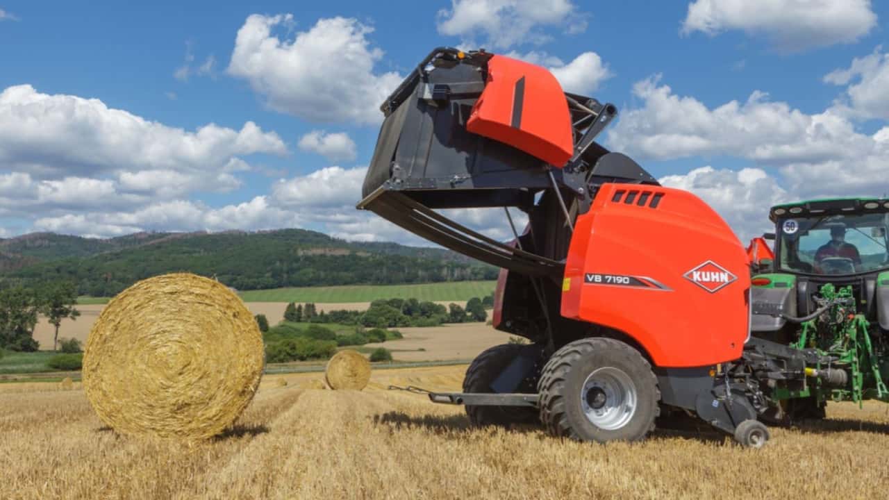 Kuhn VB 7100: le prime rotopresse con controllo sezioni AEF