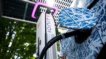 Mercedes-Benz VLE, il prototipo in viaggio Stoccarda a Roma 