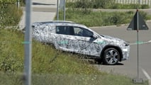 Mercedes GLA EQ als Erlkönig