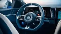 Alpine A390, interior y maletero
