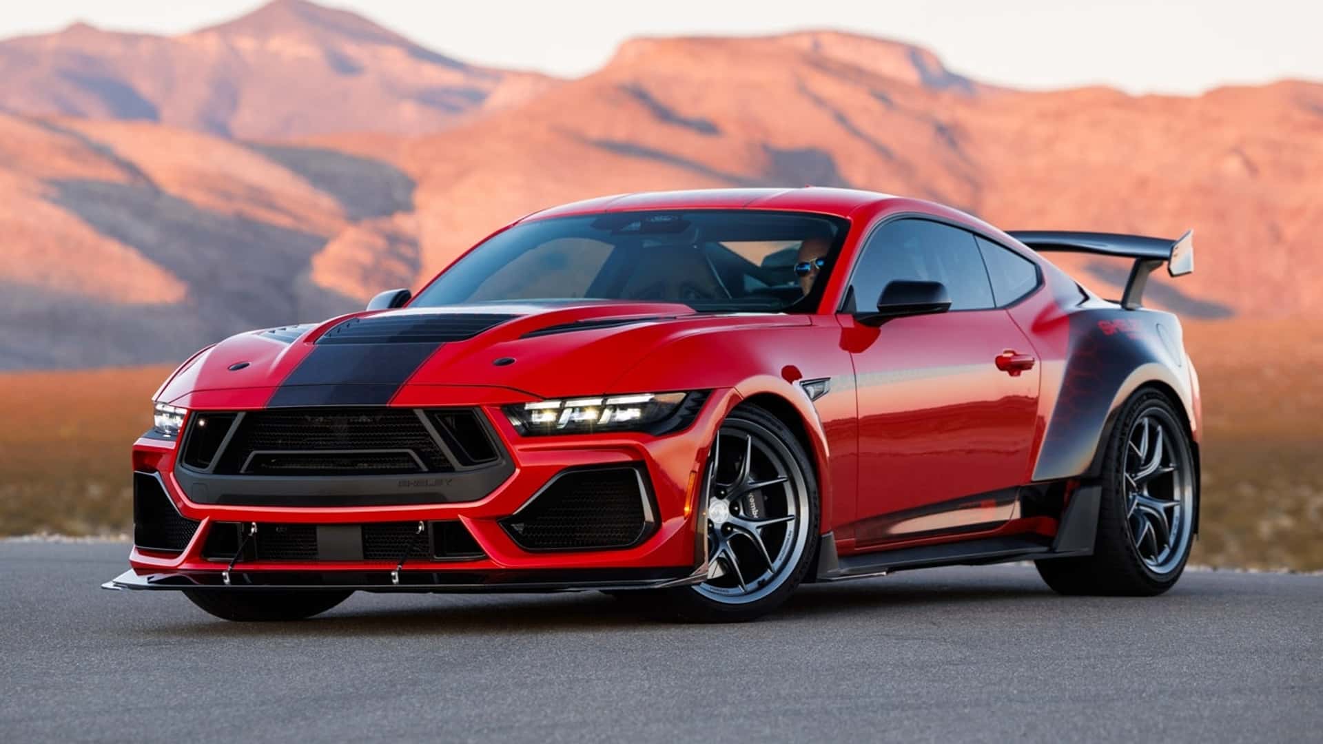 www.motor1.com