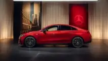 Mercedes CLA (2025) mit EQ-Technologie in Rot