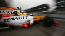 2009 Renault F1 Race car