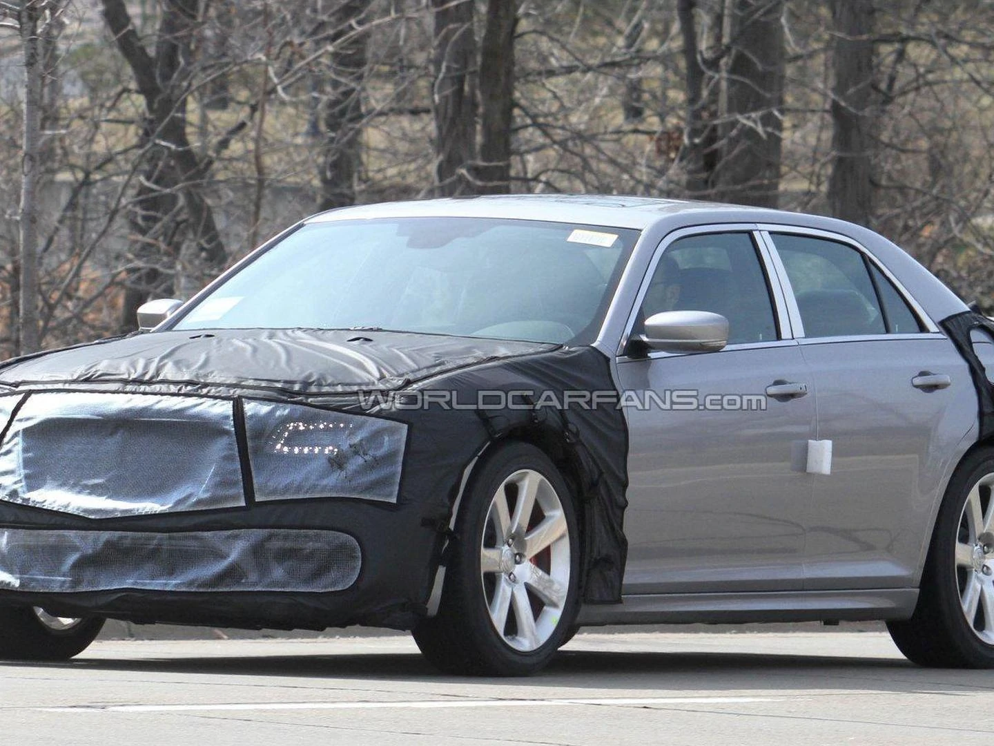 12 Chrysler 300c Srt8 Spied On The Road