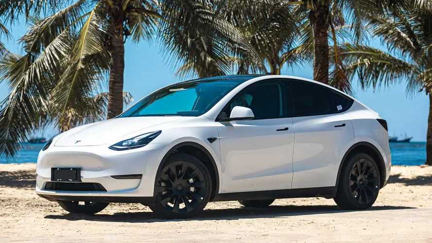 Tesla запускает более дешевую версию Model Y в Европе