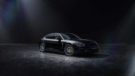 2022 Porsche Panamera Platinum Edition