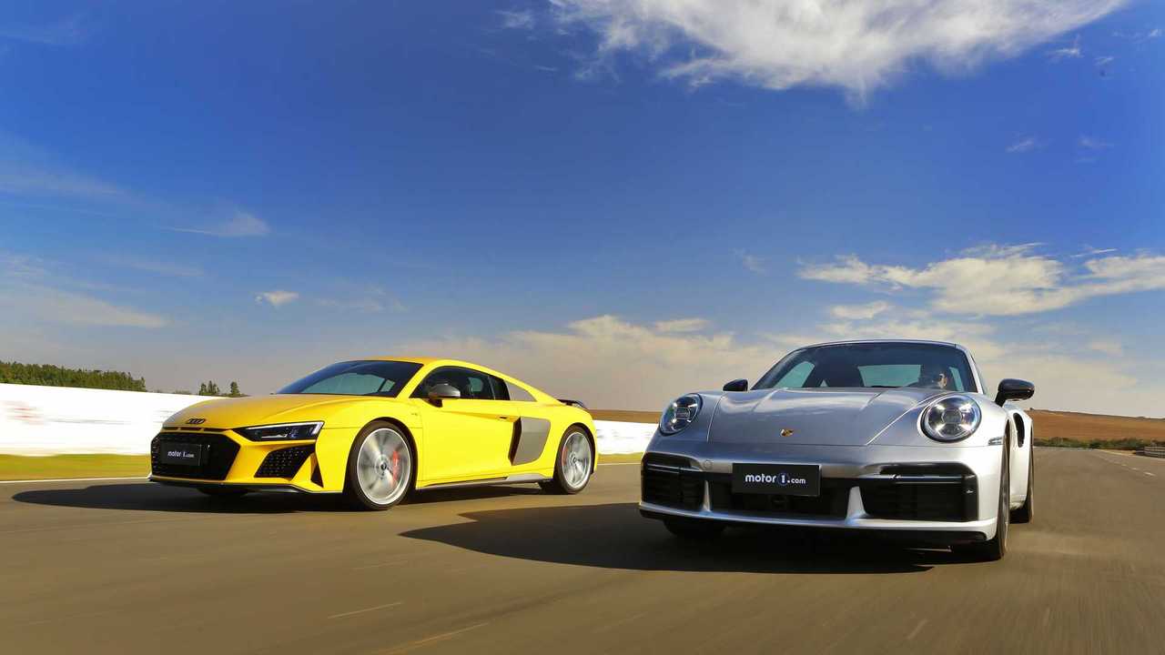 Comparativo: Audi R8 V10 vs. Porsche 911 Turbo S no Circuito Panamericano