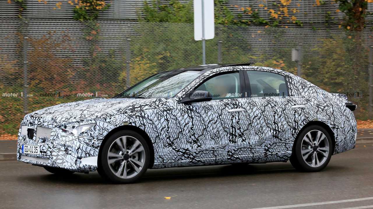 2020 Mercedes-Benz C-Class Spy Photo
