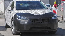 2016 Opel Astra spy photo