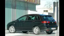 Mit Bravo-Gesicht
