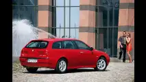 Alfa Romeo 156, la storia