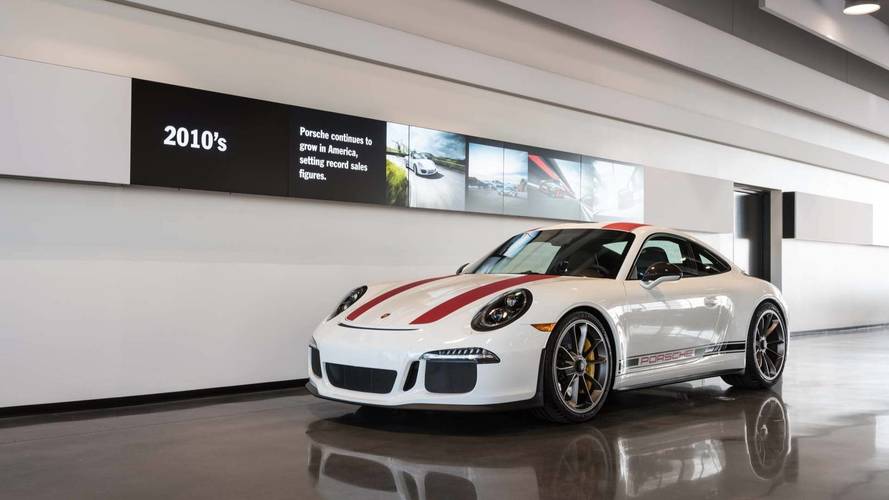 Porsche Experience Center Los Angeles