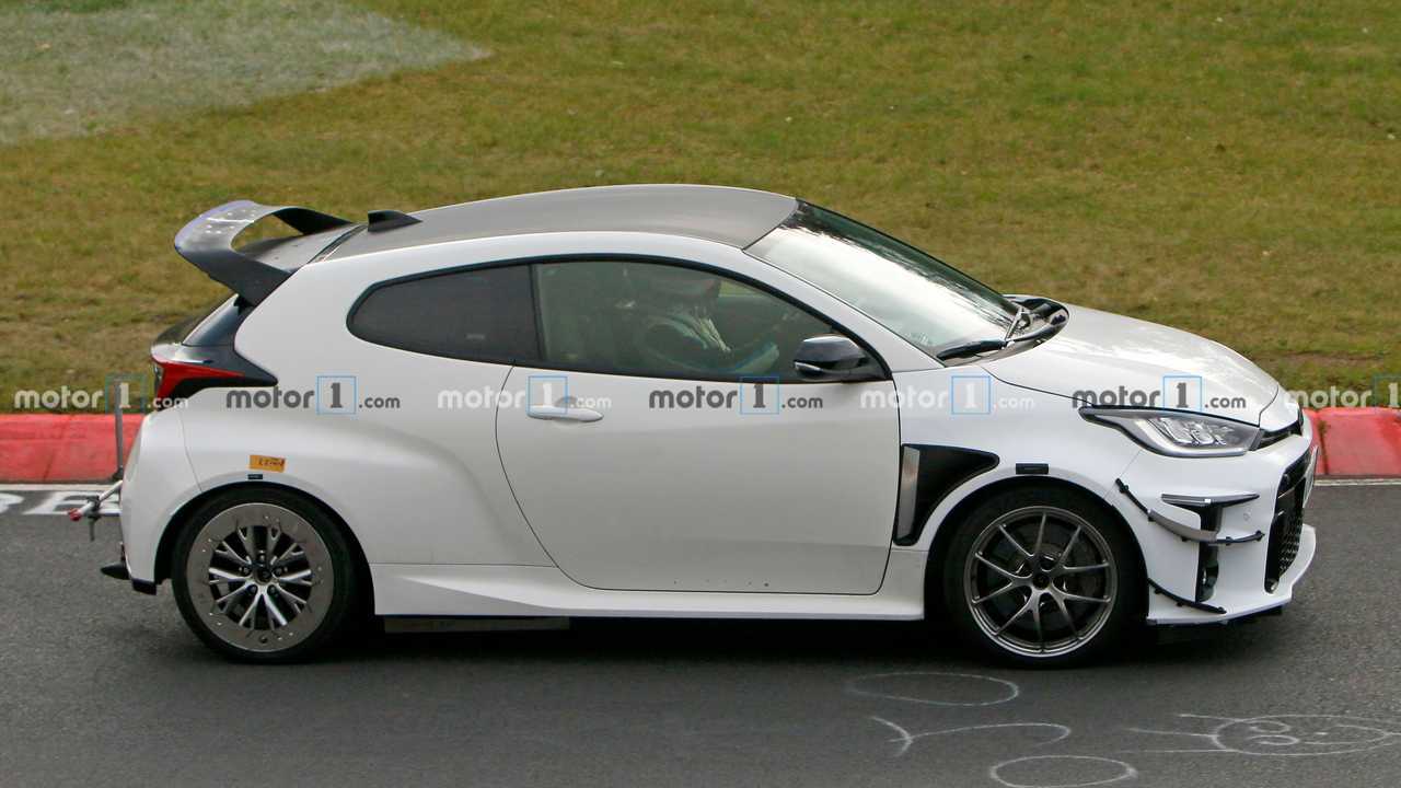 Posible Toyota Yaris GRMN, fotos espía