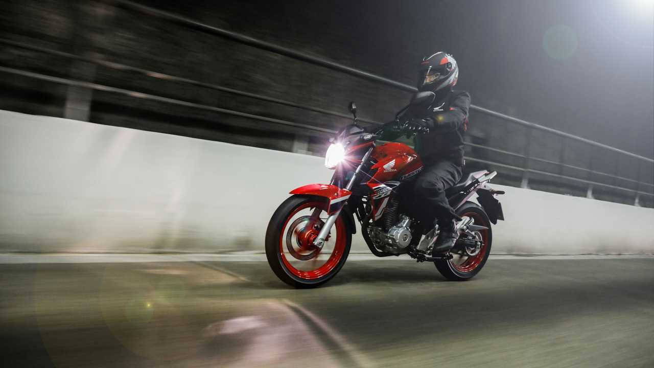 Honda CB 250F Twister 2021