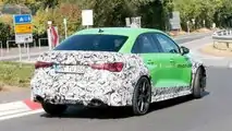 2021 Audi RS3 Limousine Nurburgring Spion Foto zurück