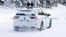 2022 VW Golf R Estate Spion Foto