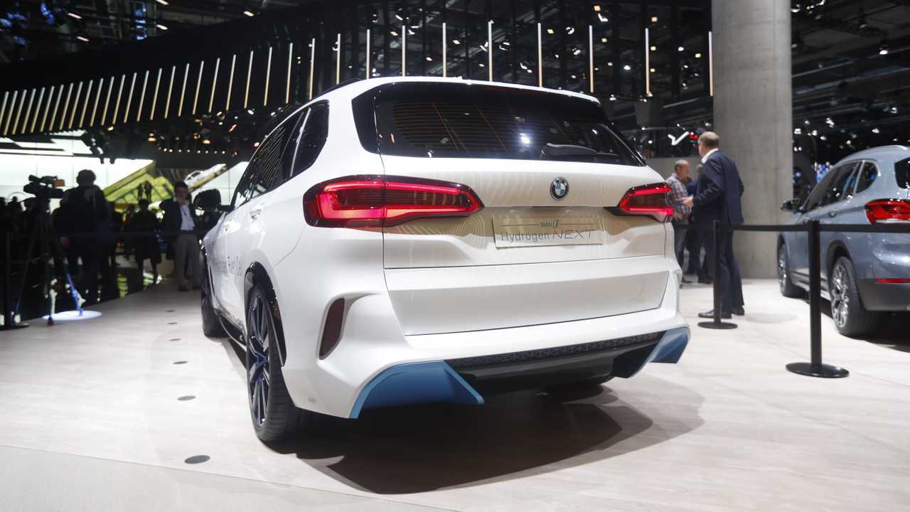 BMW X5 i-Hydrogen Next
