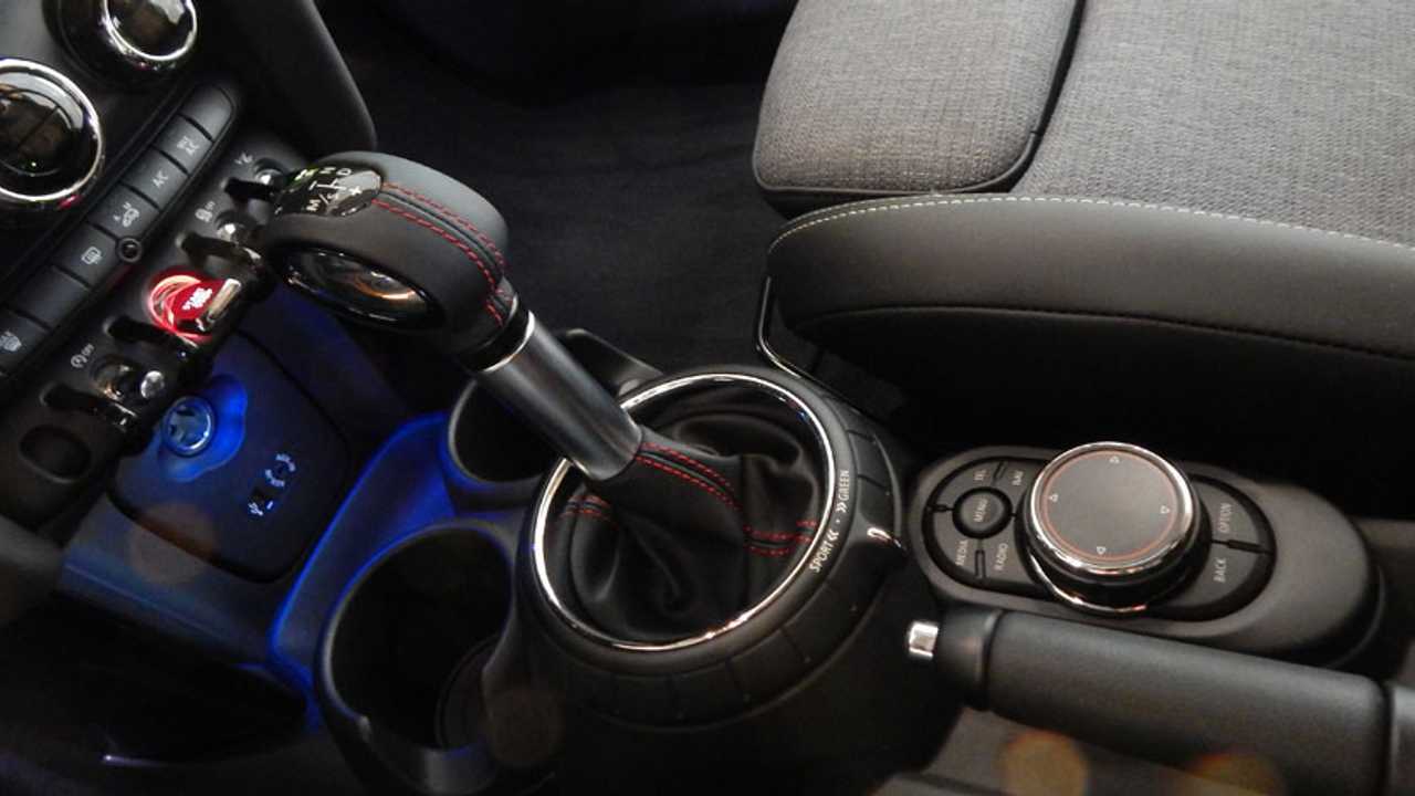 Apuntes del lanzamiento del Mini Cooper 2015