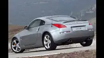 Schwarz-Weiß-Coupé