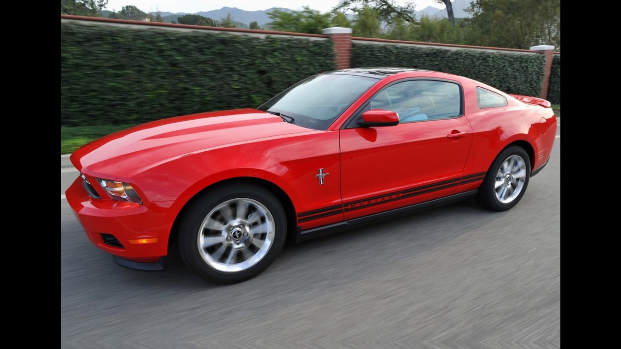 Ford Mustang V6 2011 - Confira nova galeria de fotos em alta resolução
