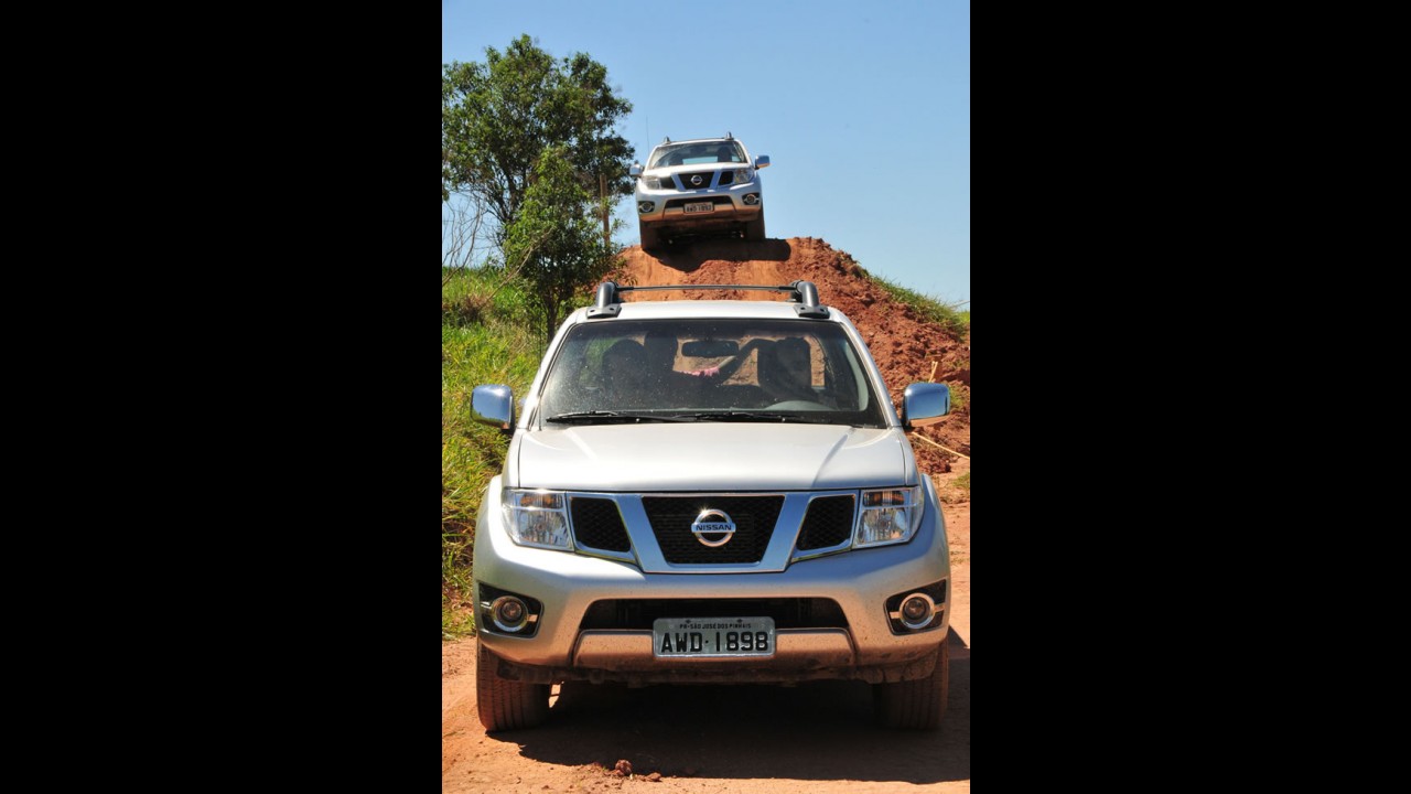 Volta rápida: Nissan Frontier Série 10 anos - Banho de loja para voltar à briga