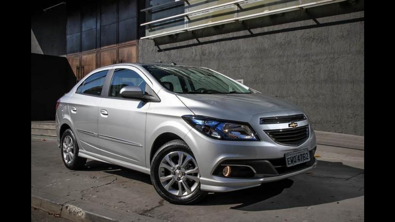Análise CARPLACE: Fiat lidera e Siena sobe para 2ª posição nas vendas para pessoas físicas