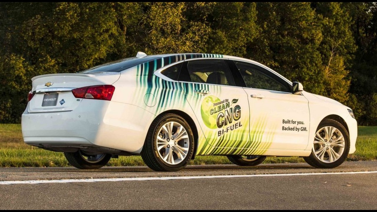 Chevrolet Impala terá versão bicombustível nos EUA em 2014