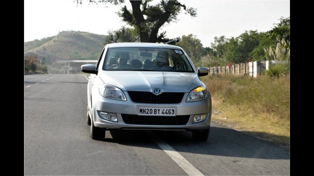 Skoda Rapid é lançado oficialmente na Índia