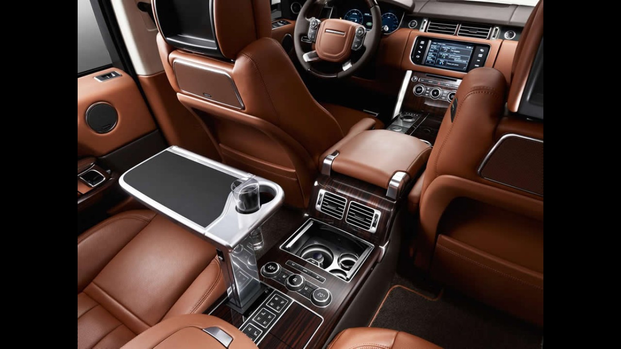 Land Rover revela o Range Rover L - versão alongada do Vogue