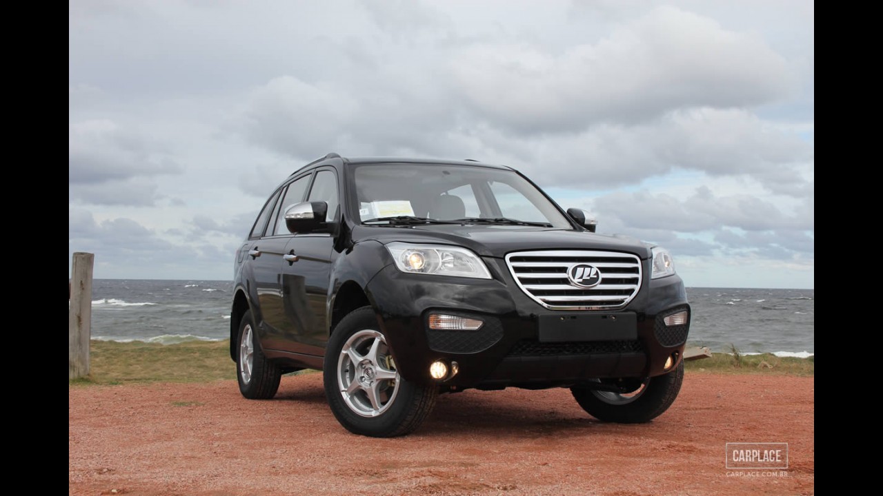 Volta Rápida: Lifan X60 quer comer pelo recheio