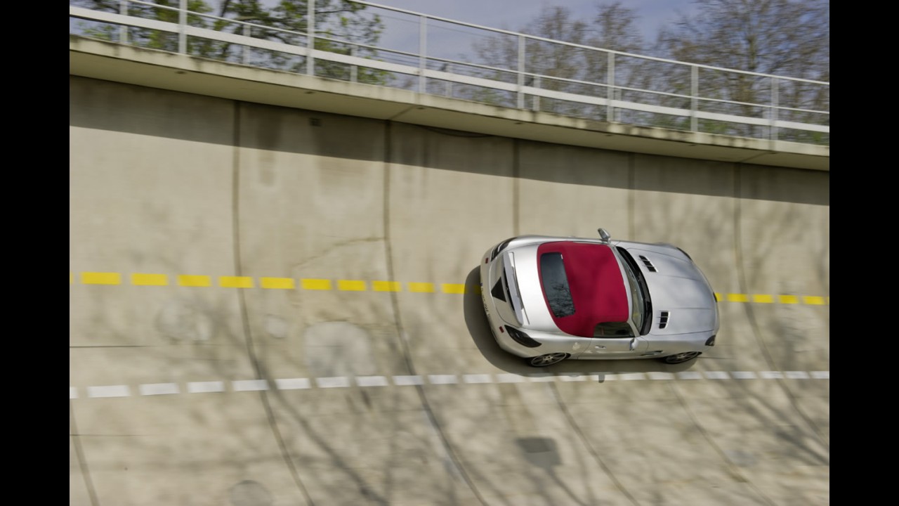 Mercedes-Benz divulga imagens oficiais do SLS Roadster