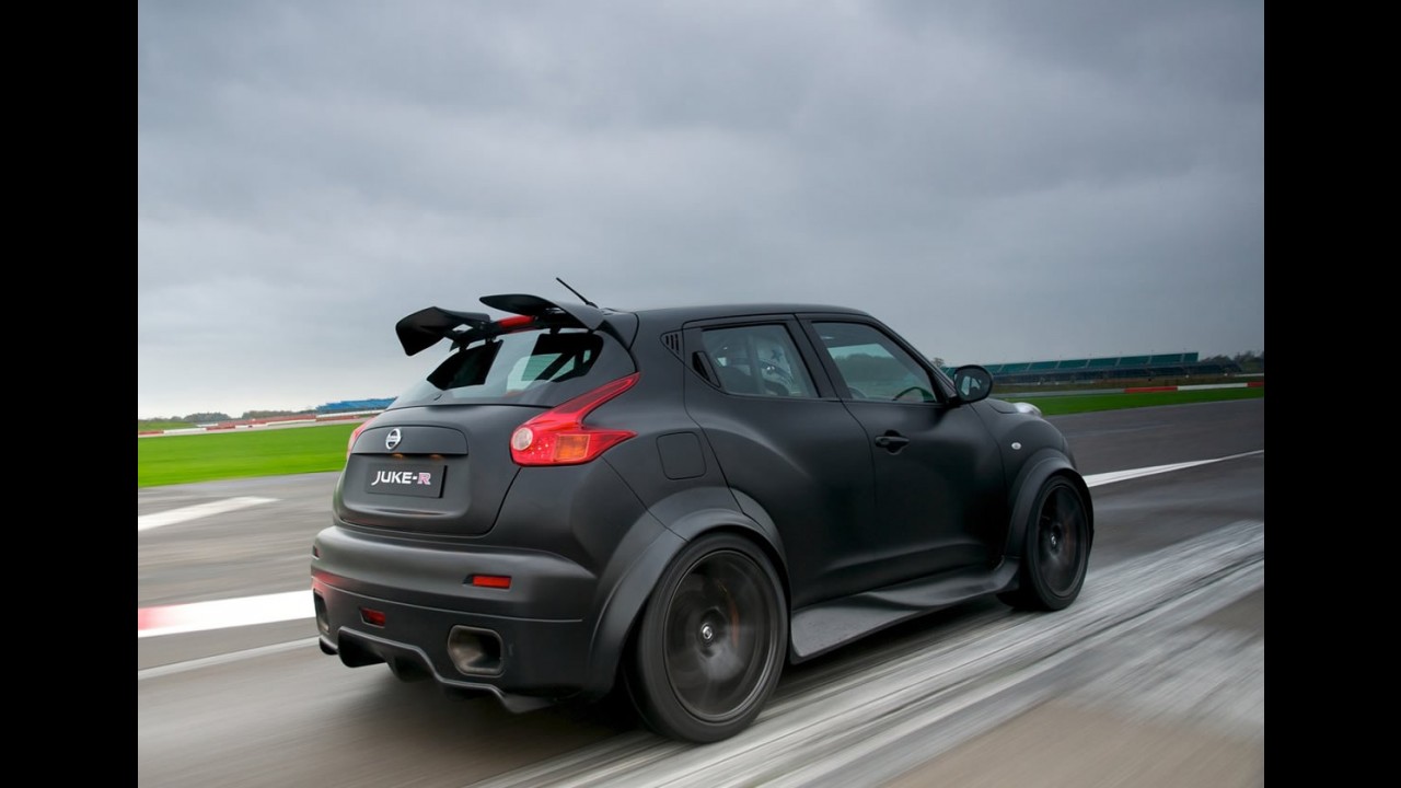 Nissan divulga mais fotos do Juke-R Concept 2011