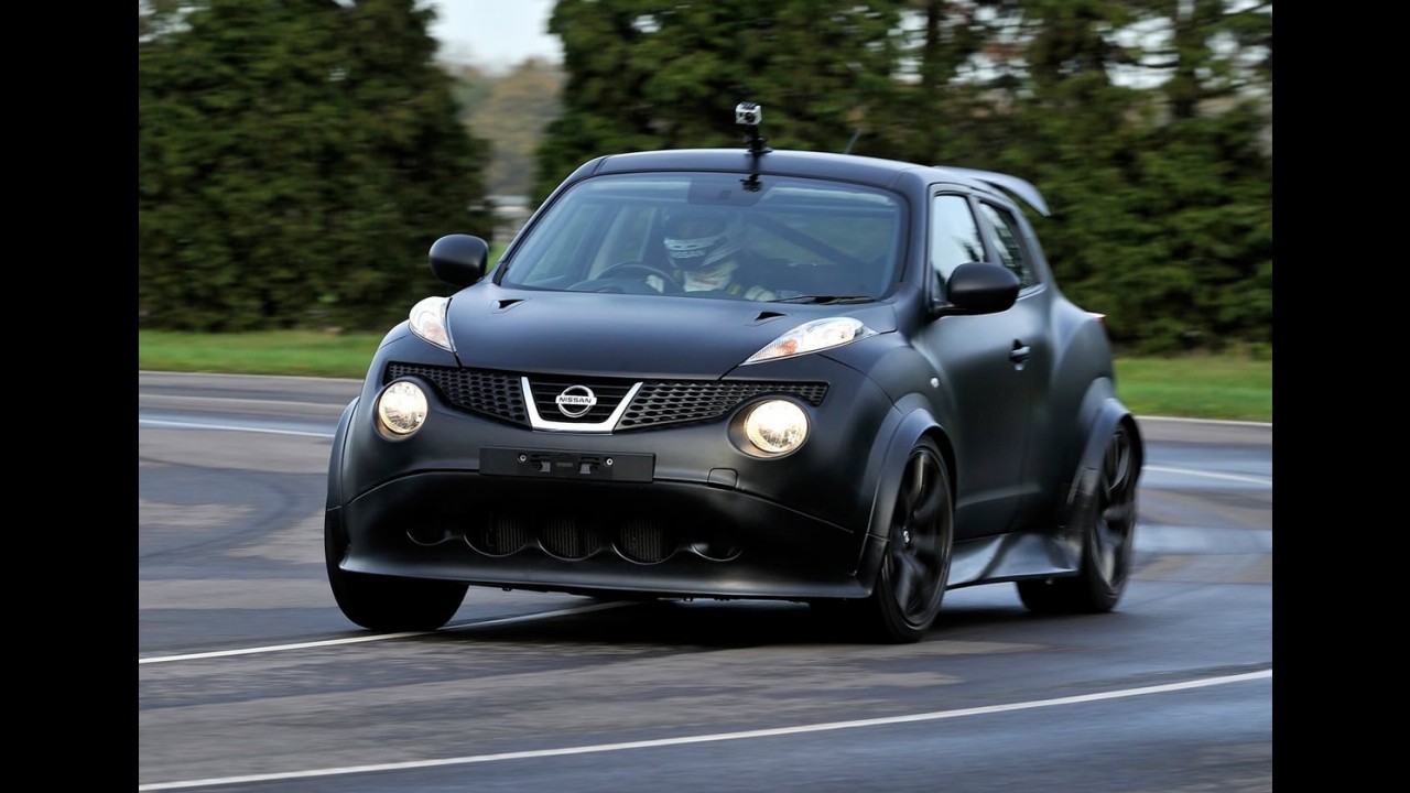 Nissan divulga mais fotos do Juke-R Concept 2011