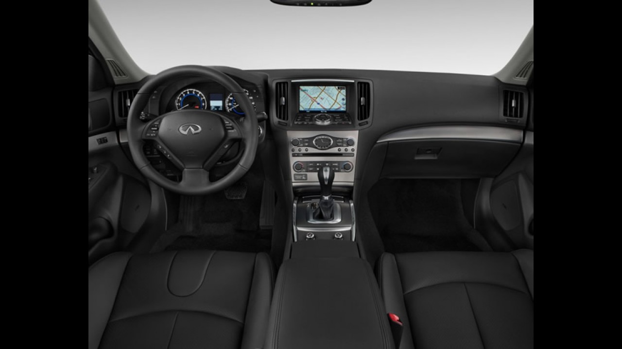 Novo Infiniti G37 está à venda no México - Motor V6 de 328 cv e preço inicial equivalente a R$ 76.310,00