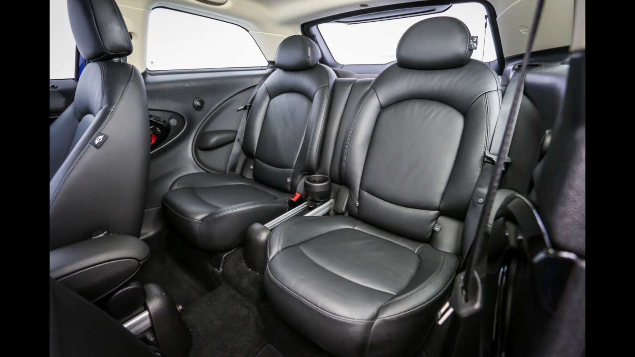 Teste CARPLACE: MINI Paceman ou Peugeot RCZ, qual seu estilo de cupê?