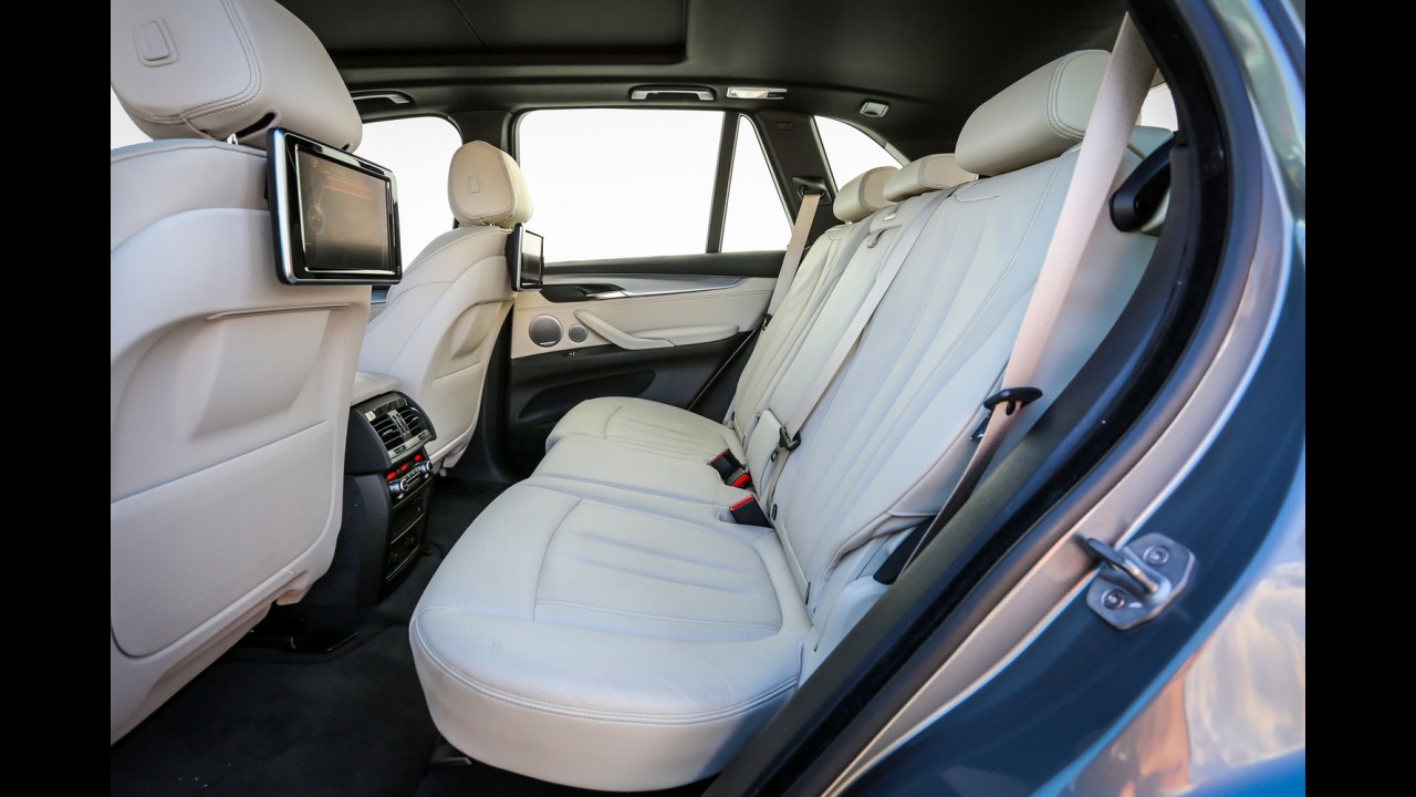 Teste CARPLACE: BMW X5 e Volvo V60 T6 - por que os SUVs estão matando as peruas?