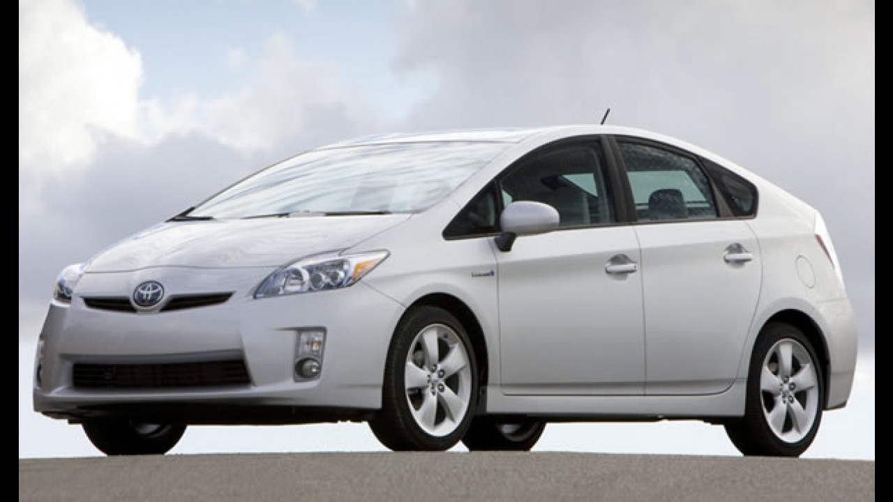 Honda Fit supera Prius como o híbrido mais vendido no Japão
